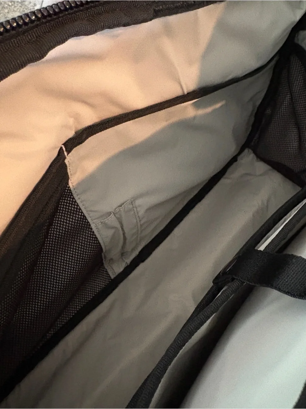 Pakt Travel Duffel 28l